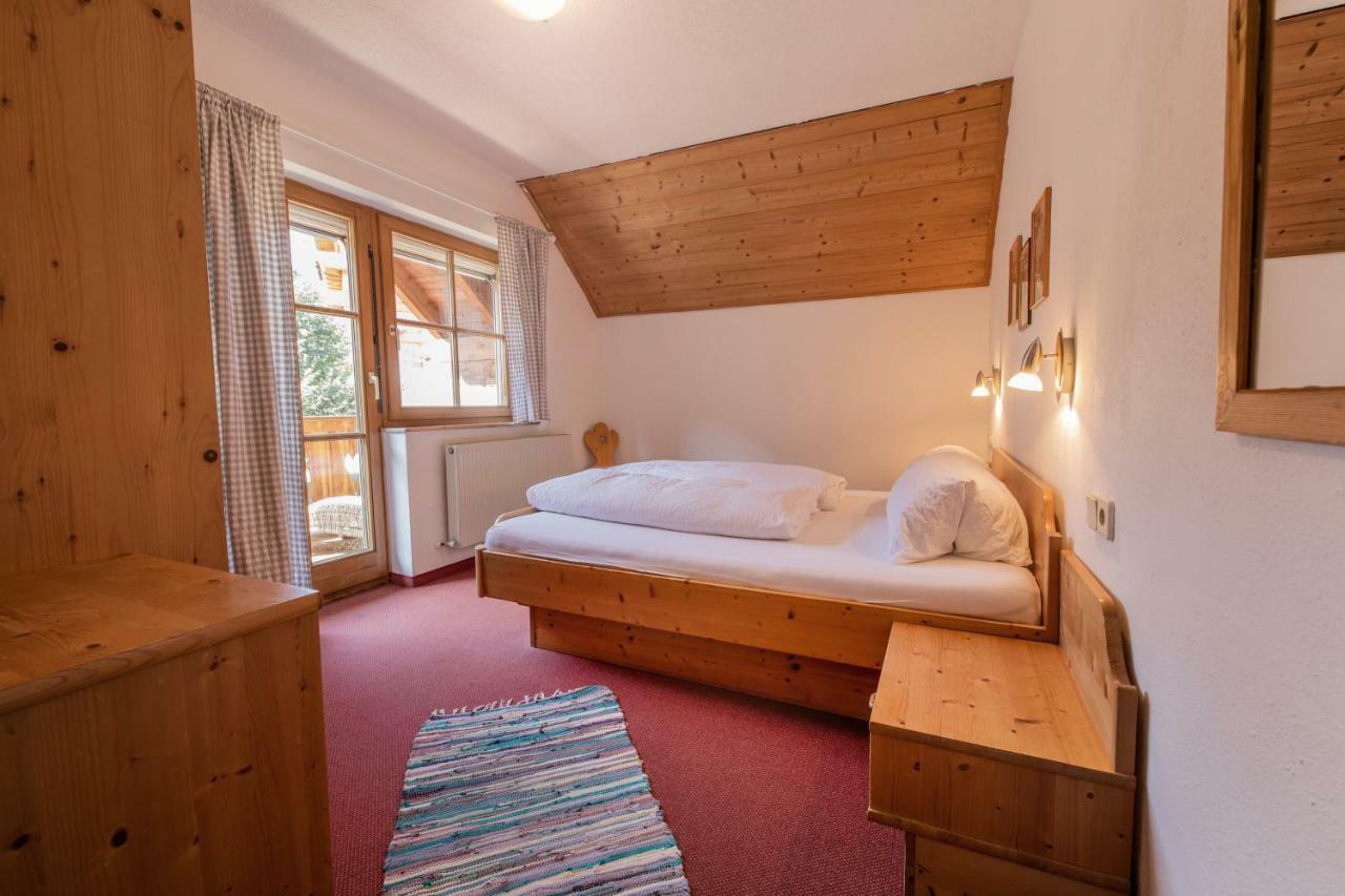 Ferienwohnung Dorfpub Neustift im Stubaital Exterior photo
